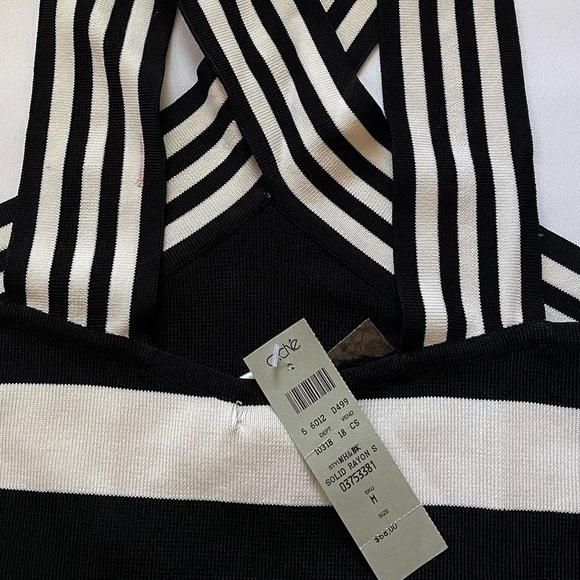 2000s Caché Striped Crossover Halter Tank - Picture 4 of 4